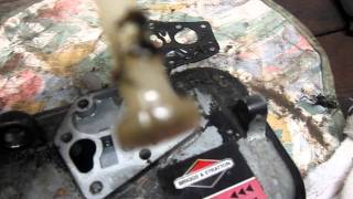 briggs & stratton carbureator cleaning with pulsa prime carb