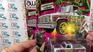 Auto World House Of Cars Las Vegas Diecast Supercon Chevy Squarebody 1/64