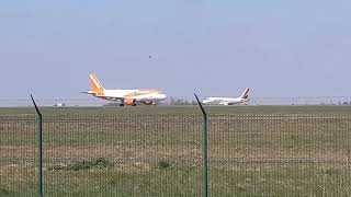 Takeoff Airbus A319-111 EASYJET.  Lille-Lesquin (LFQQ)