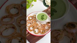 Restaurant style laccha pyaz and green chutney #trending #viral #shorts