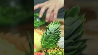 #Fruitdisplay #youtubeshorts #food #cooking #cookingathome #crispyzingerburger