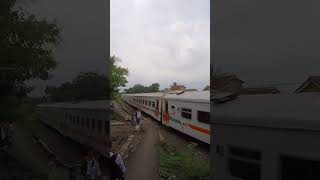 Para bocil nyegat KA Siliwangi #shorts #shortsvideo #keretaapi #train #keretaapiindonesia