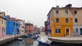 Burano  -  L'île de la dentelle à l'aiguille et des façades coloriées