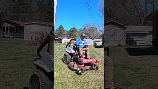 CUTTING the GRASS #mowing #lawncare #ytshorts #cuttinggrass #short