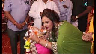 Actor Mukesh J  Bharti & Manju Bharti Seeks Blessings at Andheri Cha Raja Ganpati