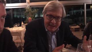 Sgarbi: «Alcune cose a certi tifosi della Roma...»