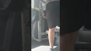 180KG/ 405 lb bench press