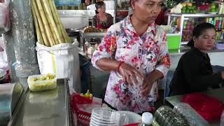 PHNOM PENH STREET FOOD - SUGAR CANE JUICE AT CENTRAL MARKET