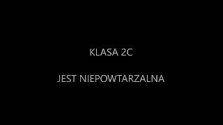 Klasa 2 C pozdrawia 😬😬