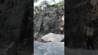 Rachel and Kaylee top rope climbing at Rocky Face #climbing #outdoorclimbing #rockclimbing