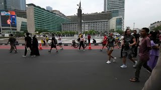 Jakarta Car Free Day (CFD),  Jalan2 di Bundaran HI, Ramai.....