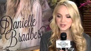 Danielle Bradbery  on Steph 'N The City (interview)