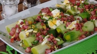 Lauch mit Speck-Eier Vinaigrette - http://www.jeannettekocht.ch