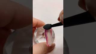 Creating a shell effect nail