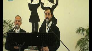 Cantors Barry Braun & Ezra Sher Sing Kevodo (Malavaky)