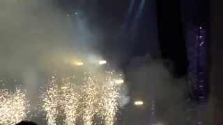 David Guetta Live @ Tennents Vital 2014 - Final Tune - 'Oasis - Wonderwall'