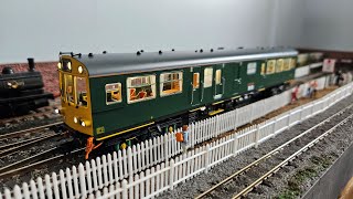 Revolution Trains Caroline Network Rail Brunswick Green Unboxing