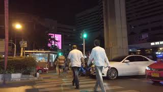 Night Tour Nana Square 4K |  na cidade de Bangkok, Tailândia!