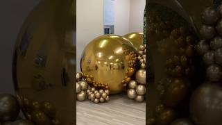 Giant Orb With Garland #balloons