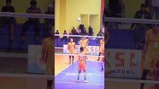 lompatannya enteng bener #volleyball