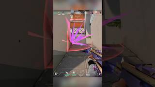 2v5 clutching with Clove🔥🔥🔥 #valorant #shorts #shortvideo #gaming