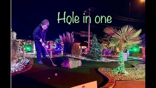 Surprise HOLE IN ONE Shot by Simon. First time Playing mini golf CHRISTMAS THEME North Pole courses