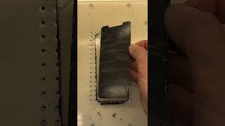 Разбили об асфальт #iphone 😱замена стекла с сенсором #shorts #ремонтapple