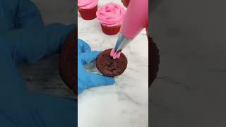 How to Pipe Pretty Rosettes #shorts #shorts30 #rosettecupcake #shortsfood #cakedecorating #dessert