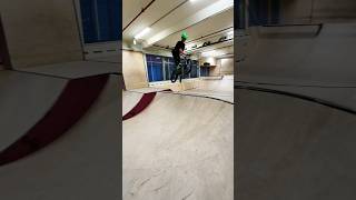 My First 180 BARSPIN Over a SPINE! #bmx #shorts