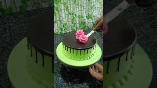 Chocolate cake decorating #shorts #shortvideos #ytshorts