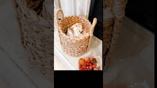 Harvest Basket DIY: Creating Stunning Fall Home Decor! #FallHomeDecor #SeasonalDecor 🍁 🍂 😄