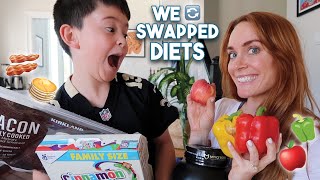 🍎🥑 I SWAPPED DIETS with my 9 YEAR OLD BROTHER 🥞🥓 Swapping Diet for 24 Hours