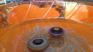 Beyblade scyth Kronos t125 eds VS variares D:D