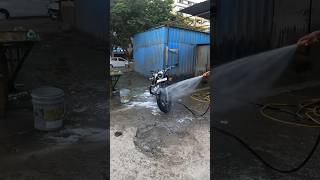 Bullet wash karwadi 😅 #bullet #shortsfeed #royalenfield #viral #youtubeshorts