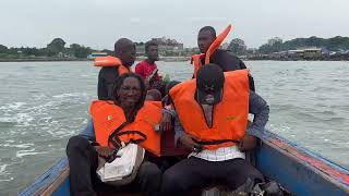 République de Guinée (Guinée Conakry)  Pirogue vers les îles de Loos / Guinea Boat to Loos islands