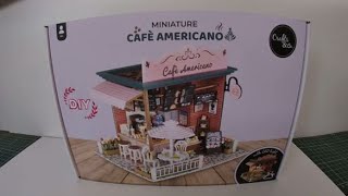 Diorama miniature Cafe Americano crafts & Co pour 10 euros des magasins Action bon ou pas bon