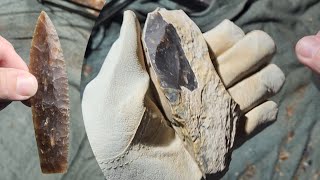 1879 - Flintknapping an Agate Basin From Knife River Flint