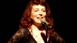 Melissa Auf Der Maur - 1000 years acappella 2011