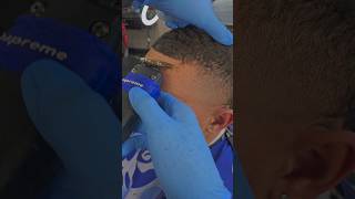 HOW TO DO A LINE UP ON WAVES 💈 #youtubeshorts #shorts #viral #barber #short