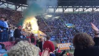 Fans zünden Bengalos / Pyrotechnik endlich verbieten