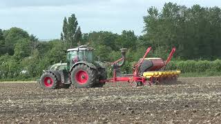 Fendt 724 & Vaderstad Tempo Maize Drilling