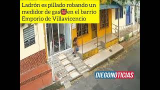 Gracias a imágenes de una cámara de vigilancia📹en la calle 41del barrio El Emporio de Villavicencio