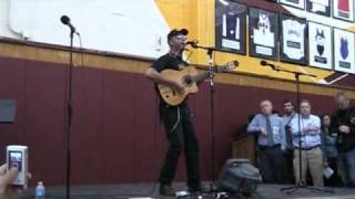 'Union Song' performed by The Nightwatchman/Tom Morello