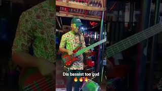 dis bassist is on 🔥🔥🔥🔥,yes ur head set🎧,💃💃💃 #bassist #highlifemusic