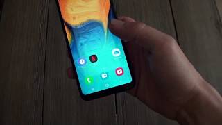 Обзор Samsung Galaxy A20E - базовый смартфон без излишеств.