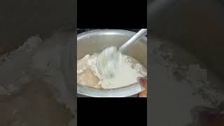 चूल्हे पर बनाये गेहूँ के मीठे चीले #cheelarecipe #youtubeshorts #villagefood #trendingshorts #shorts