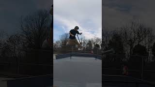 heel rewind whip on scooter #shorts