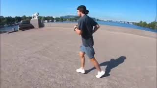 Panarin jogging