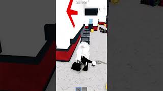 playing MM2 as a ALT NOOB 😱 #robloxedit #murdermystery #roblox #shorts