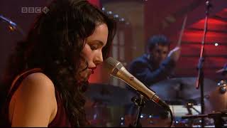 Norah Jones - Thinking About You (BBC One Sessions 2007)